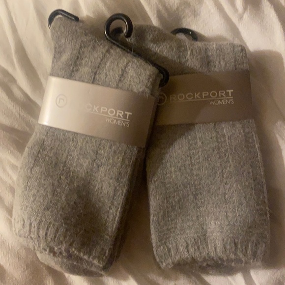 ❤️…Rockport Grey Angora Socks - Picture 1 of 2
